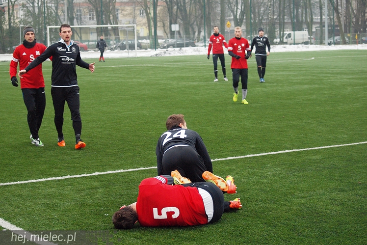 Wisła Sandomierz także poległa na sparingu w Mielcu