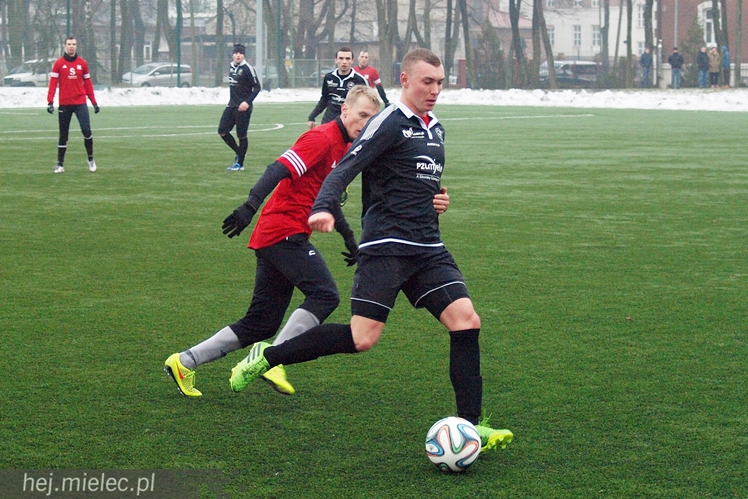 Wisła Sandomierz także poległa na sparingu w Mielcu