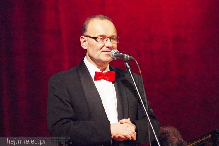Artur Jaroń ze swoimi muzykami i solistami znów czarował mielczan