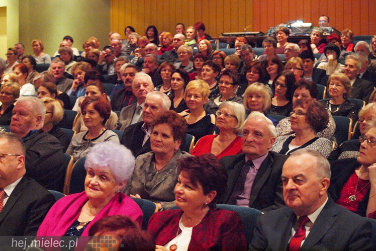 Artur Jaroń ze swoimi muzykami i solistami znów czarował mielczan