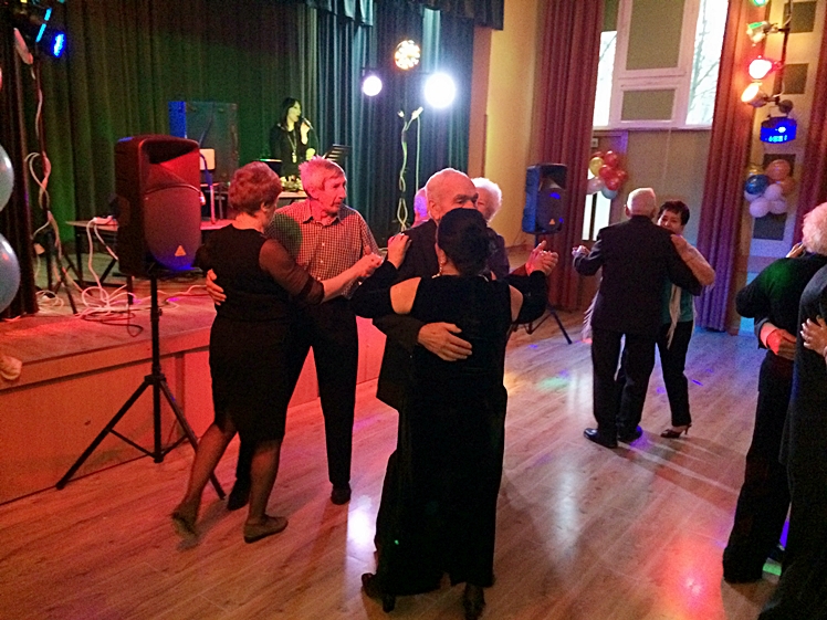 Spotkanie walentynkowe Klubu Seniora 