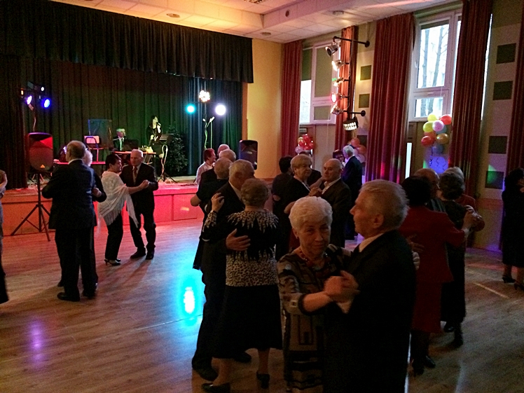 Spotkanie walentynkowe Klubu Seniora 