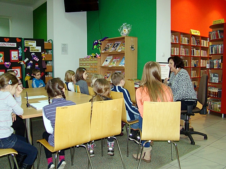 Ferie z biblioteką w Łojczykówce