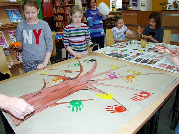 Ferie z biblioteką w Łojczykówce