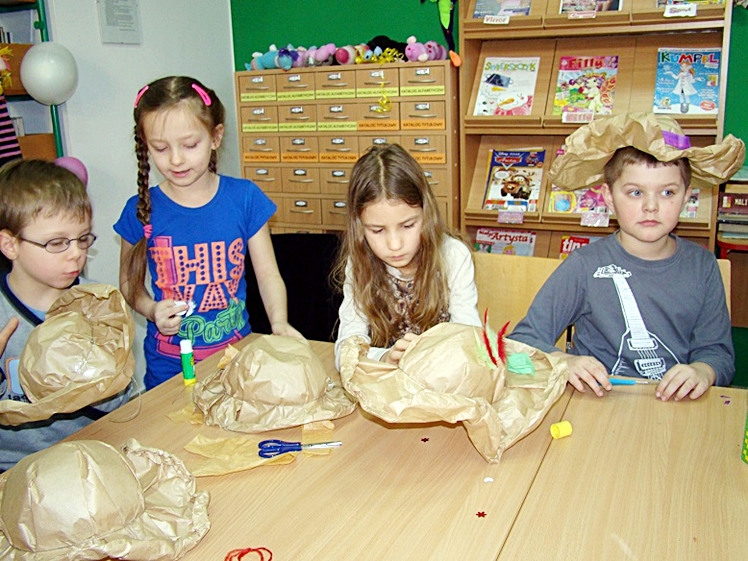 Ferie z biblioteką w Łojczykówce