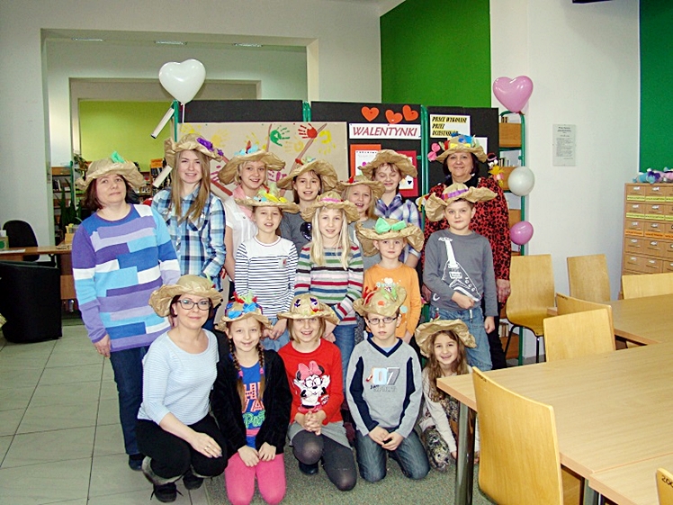 Ferie z biblioteką w Łojczykówce