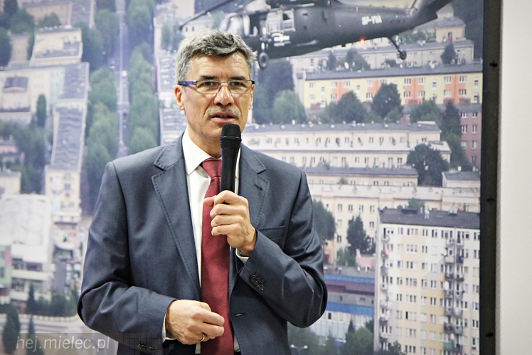 Otwarcie Młodzieżowej Akademii Umiejętności Technicznych ?Leonardo?