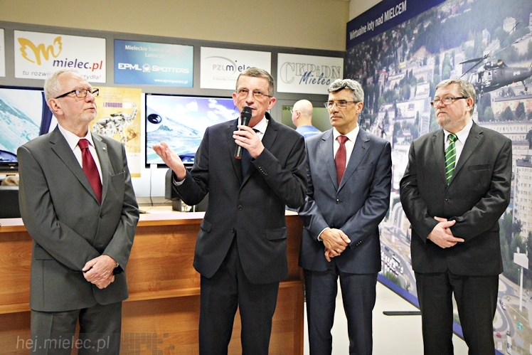 Otwarcie Młodzieżowej Akademii Umiejętności Technicznych ?Leonardo?