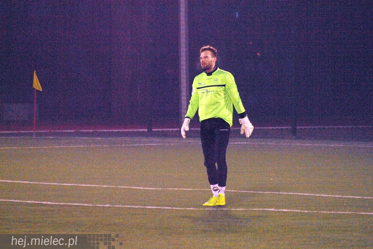 Sparing: lider z Krosna rozbity