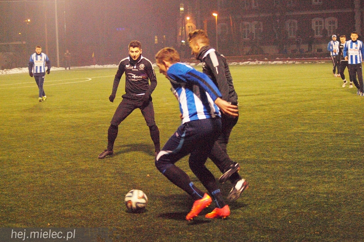 Sparing: lider z Krosna rozbity