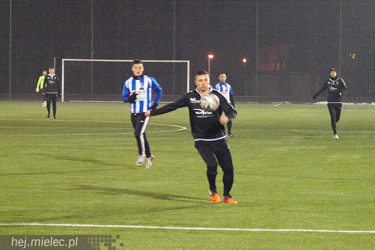 Sparing: lider z Krosna rozbity