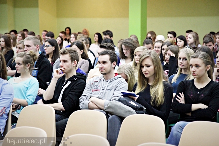 Międzynarodowy Dzień Języka Ojczystego w Mielcu - uroczystości w ZST
