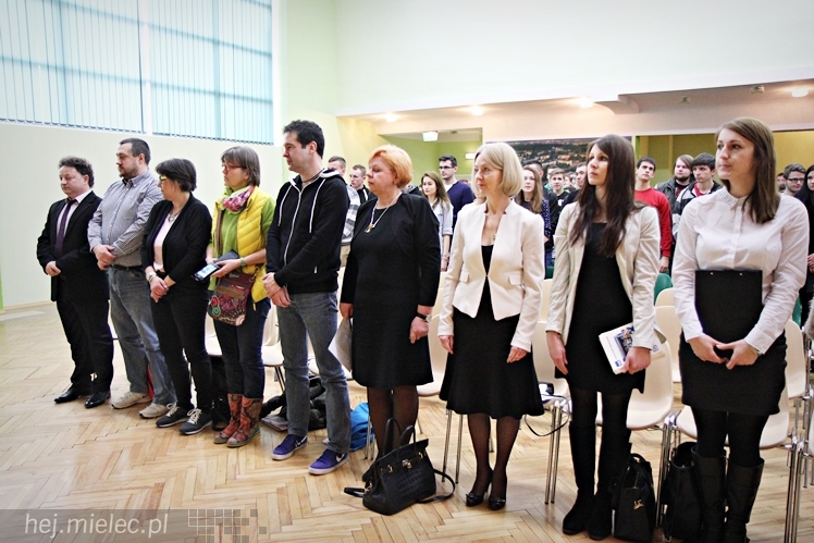 Międzynarodowy Dzień Języka Ojczystego w Mielcu - uroczystości w ZST