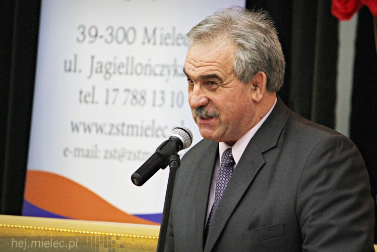 Międzynarodowy Dzień Języka Ojczystego w Mielcu - uroczystości w ZST