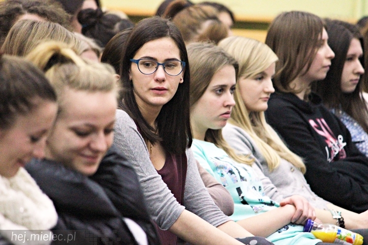 Międzynarodowy Dzień Języka Ojczystego w Mielcu - uroczystości w ZST