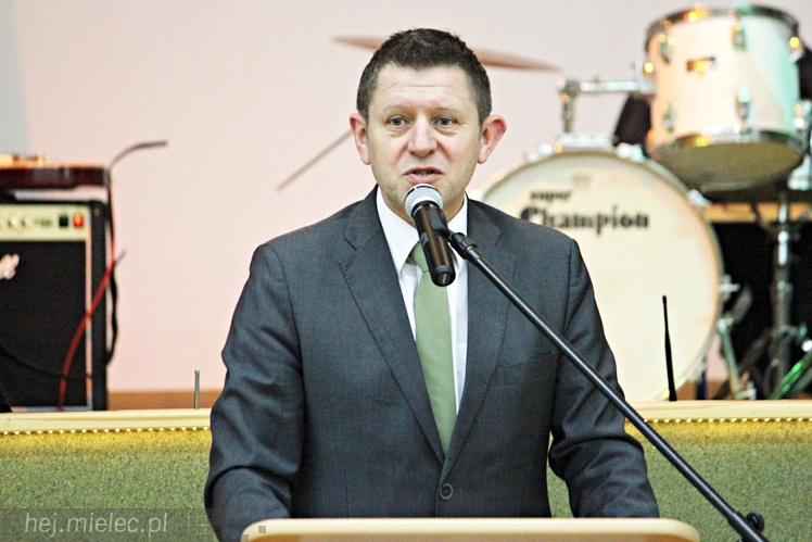 Międzynarodowy Dzień Języka Ojczystego w Mielcu - uroczystości w ZST