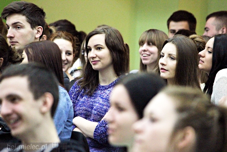 Międzynarodowy Dzień Języka Ojczystego w Mielcu - uroczystości w ZST