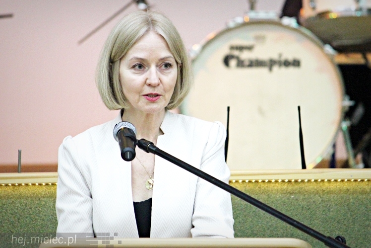 Międzynarodowy Dzień Języka Ojczystego w Mielcu - uroczystości w ZST