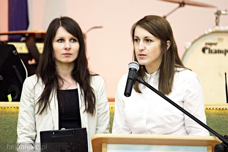 Międzynarodowy Dzień Języka Ojczystego w Mielcu - uroczystości w ZST