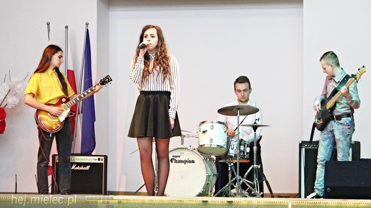 Międzynarodowy Dzień Języka Ojczystego w Mielcu - uroczystości w ZST