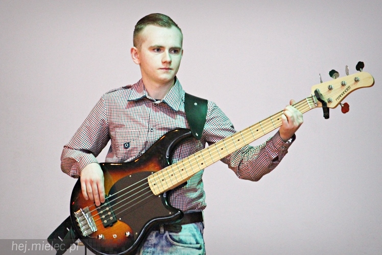 Międzynarodowy Dzień Języka Ojczystego w Mielcu - uroczystości w ZST