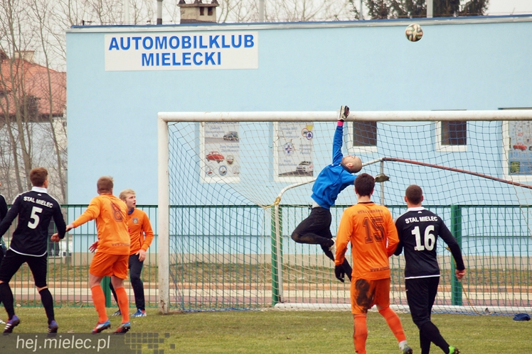 Na grząskiej murawie 1:0 ze Stalą Kraśnik