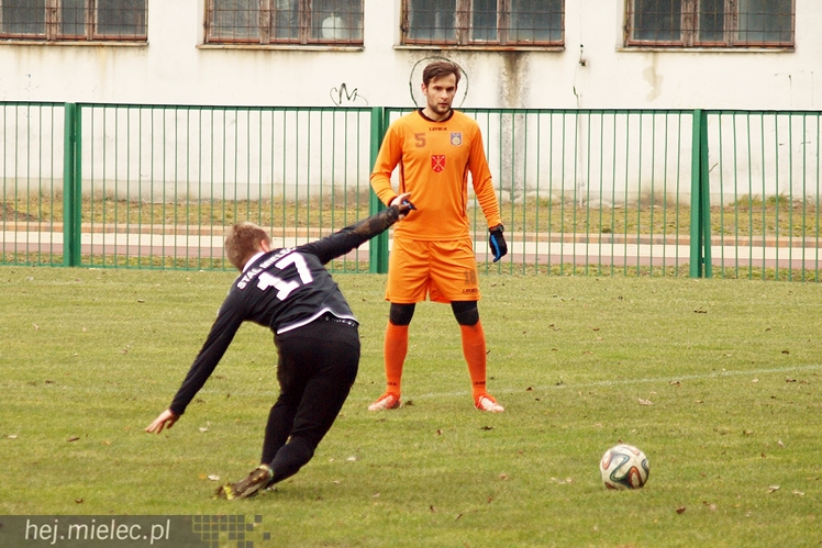 Na grząskiej murawie 1:0 ze Stalą Kraśnik