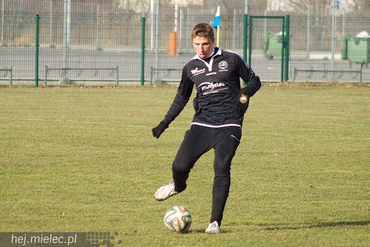 Na grząskiej murawie 1:0 ze Stalą Kraśnik