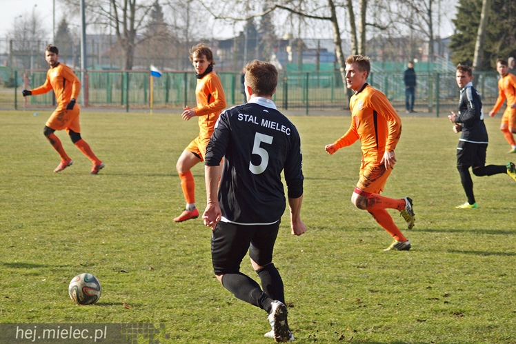 Na grząskiej murawie 1:0 ze Stalą Kraśnik