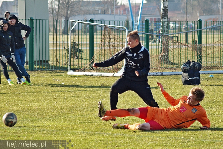 Na grząskiej murawie 1:0 ze Stalą Kraśnik