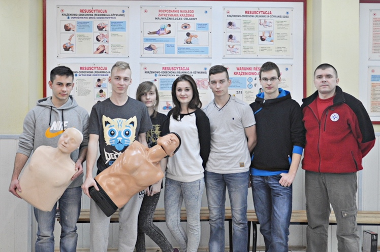 Zimowa Szkoła Pierwszej Pomocy w ZST