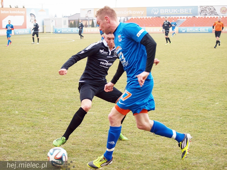 Lider 1 ligi nie złamał Stali Mielec. Biało-Niebiescy kończą sparingi bez porażki