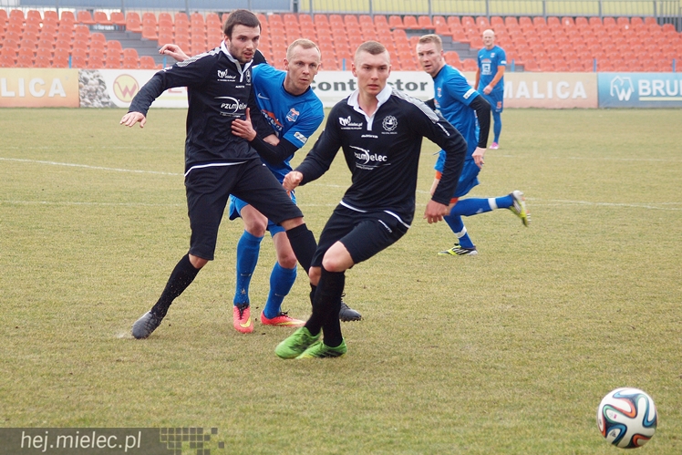 Lider 1 ligi nie złamał Stali Mielec. Biało-Niebiescy kończą sparingi bez porażki