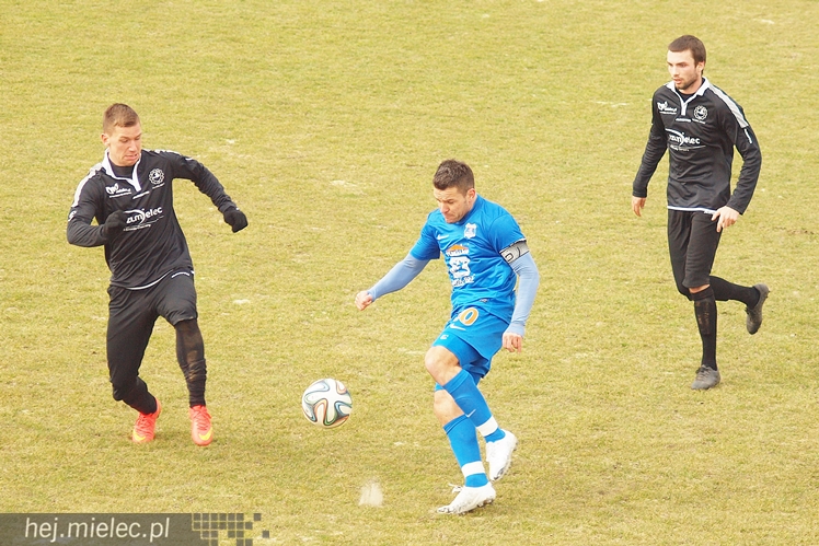 Lider 1 ligi nie złamał Stali Mielec. Biało-Niebiescy kończą sparingi bez porażki
