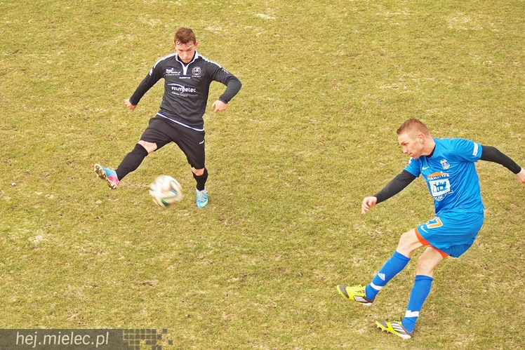 Lider 1 ligi nie złamał Stali Mielec. Biało-Niebiescy kończą sparingi bez porażki