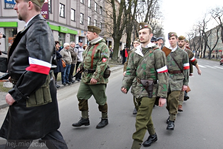 Narodowy Dzień Żołnierzy Wyklętych: Finał Marszu, uroczystości na Placu AK - cz. III