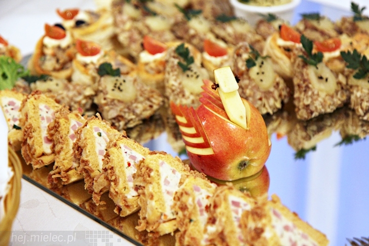 Zobacz jak Restauracja Nad Warką ugościła Pozytywnych Mielczan 2014