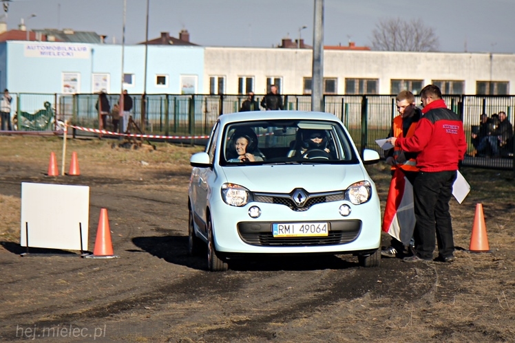 Brunetki, Blondynki z Automobilklubem Mieleckim. Motoryzacyjne Święto Kobiet
