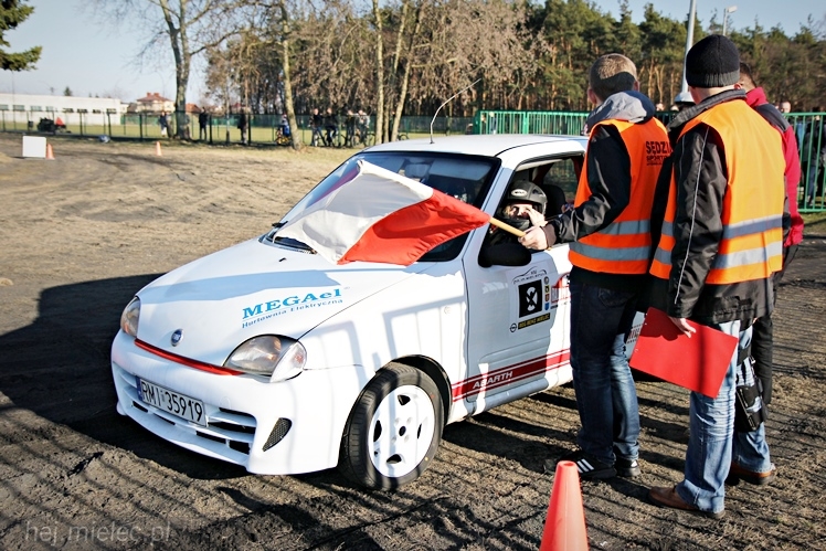 Brunetki, Blondynki z Automobilklubem Mieleckim. Motoryzacyjne Święto Kobiet
