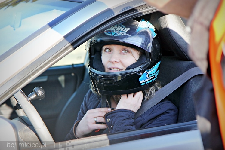 Brunetki, Blondynki z Automobilklubem Mieleckim. Motoryzacyjne Święto Kobiet