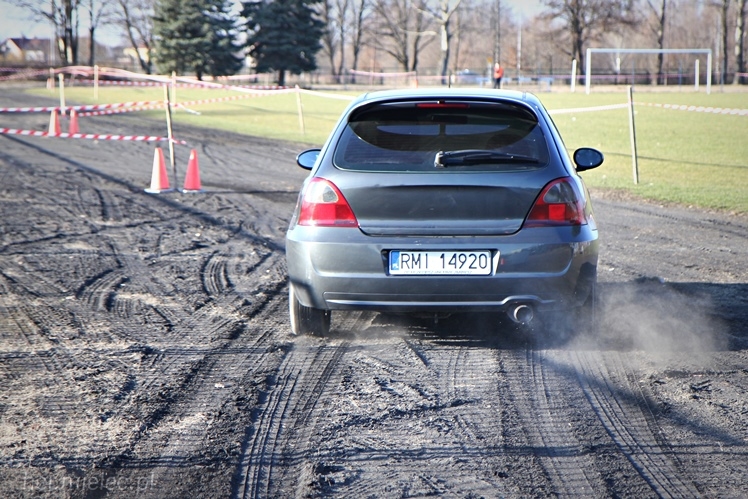 Brunetki, Blondynki z Automobilklubem Mieleckim. Motoryzacyjne Święto Kobiet