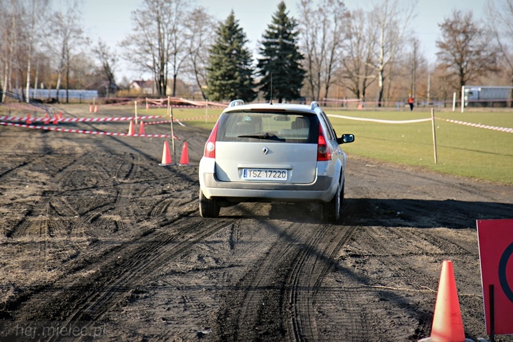 Brunetki, Blondynki z Automobilklubem Mieleckim. Motoryzacyjne Święto Kobiet