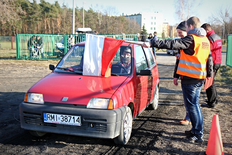 Brunetki, Blondynki z Automobilklubem Mieleckim. Motoryzacyjne Święto Kobiet