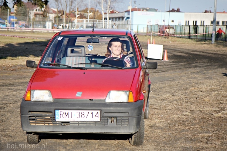 Brunetki, Blondynki z Automobilklubem Mieleckim. Motoryzacyjne Święto Kobiet