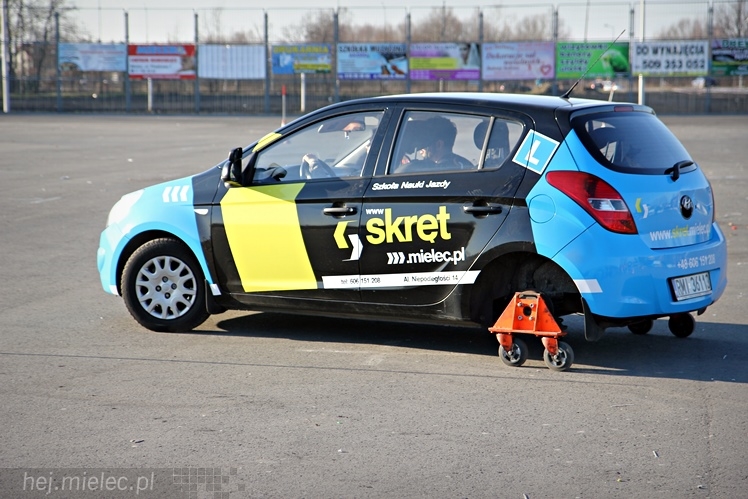 Brunetki, Blondynki z Automobilklubem Mieleckim. Motoryzacyjne Święto Kobiet