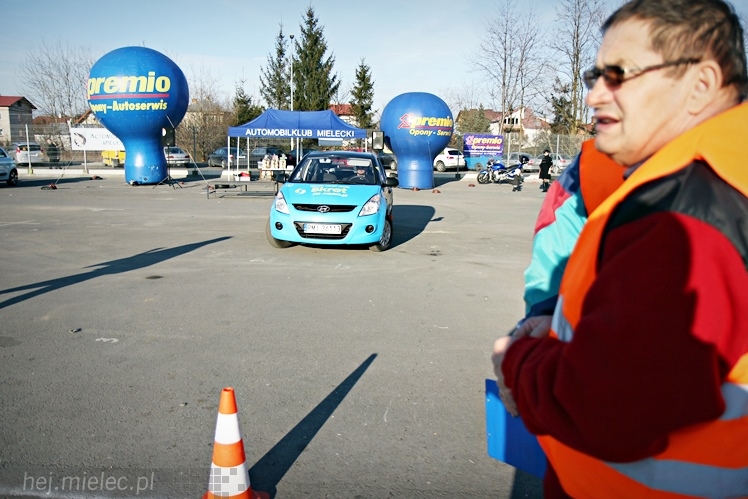 Brunetki, Blondynki z Automobilklubem Mieleckim. Motoryzacyjne Święto Kobiet