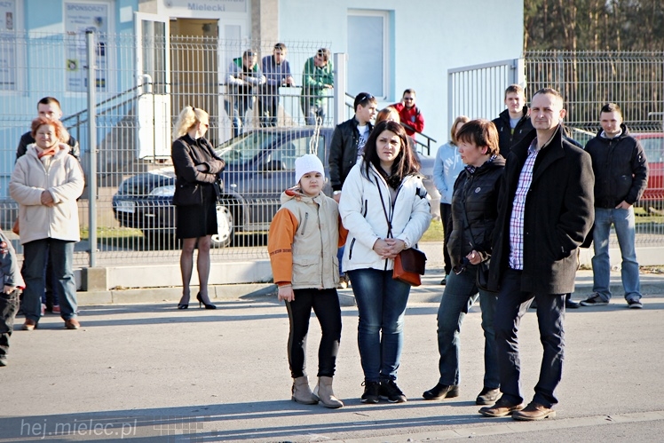 Brunetki, Blondynki z Automobilklubem Mieleckim. Motoryzacyjne Święto Kobiet