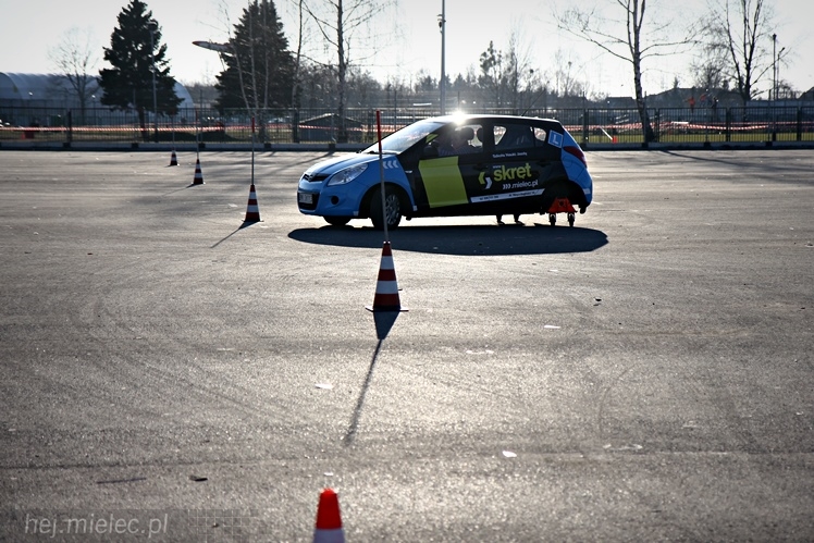 Brunetki, Blondynki z Automobilklubem Mieleckim. Motoryzacyjne Święto Kobiet