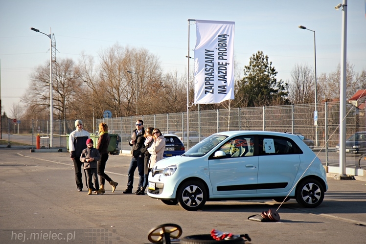Brunetki, Blondynki z Automobilklubem Mieleckim. Motoryzacyjne Święto Kobiet