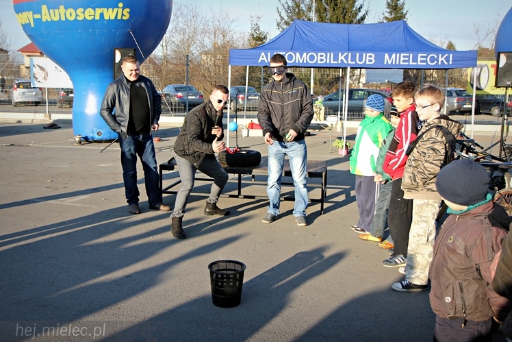 Brunetki, Blondynki z Automobilklubem Mieleckim. Motoryzacyjne Święto Kobiet